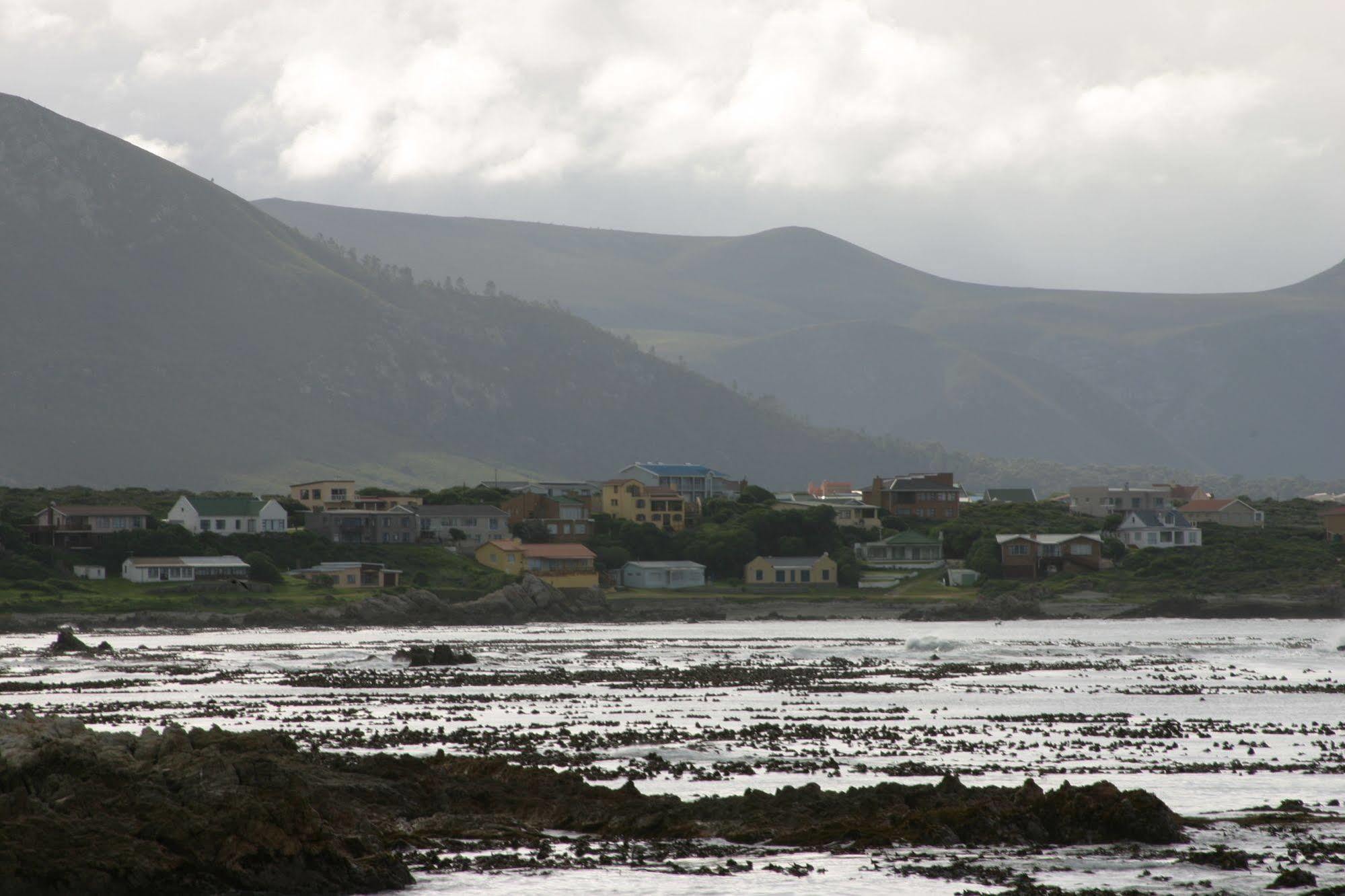 Aire Del Mar Guest House Kleinbaai Exterior photo